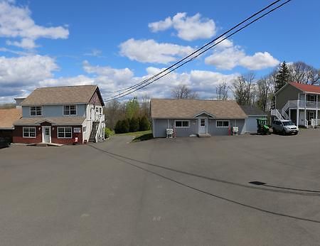 Airport Inn Fredericton Exterior foto