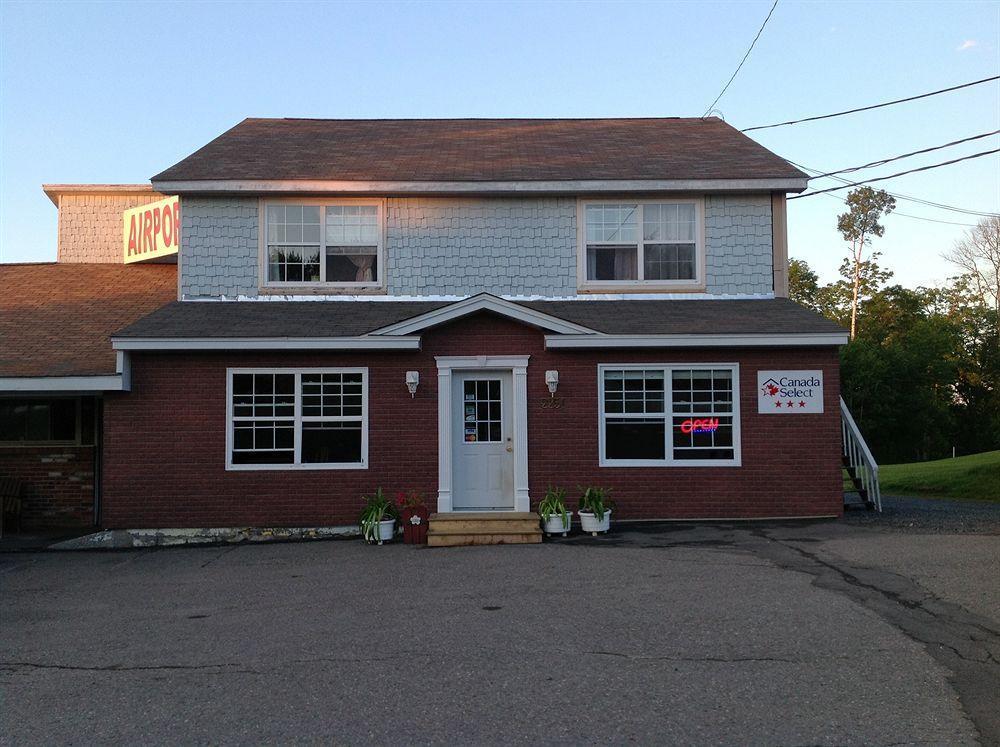 Airport Inn Fredericton Exterior foto
